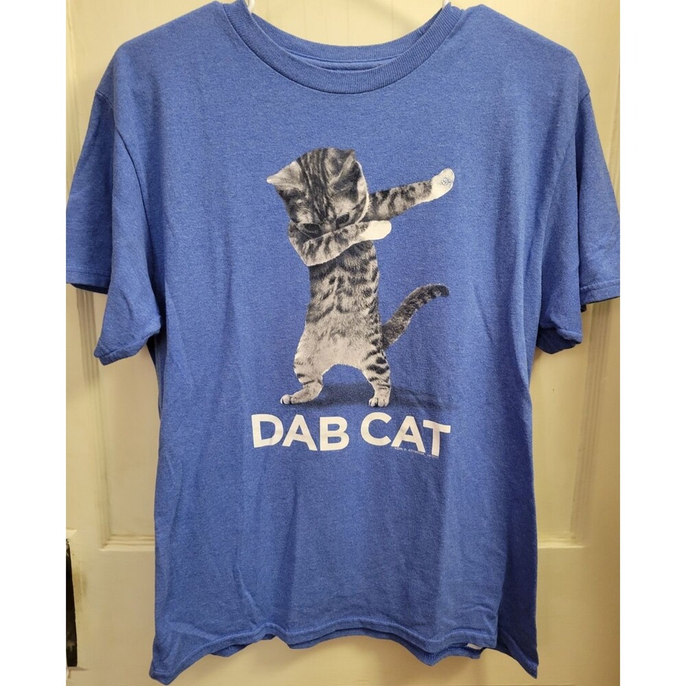 Kohls Size Large Unisex Blue Dab Cat Tee Shirt Short Sleeve